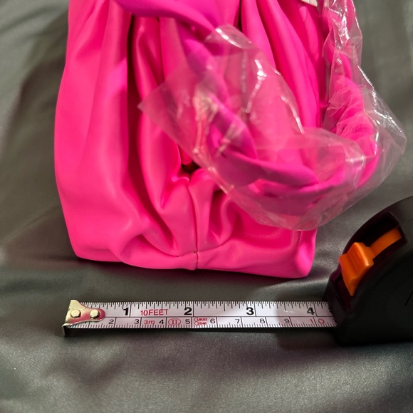 Neon Pink Faux Leather Crossbody Bag w/ Chain - NWT - Picture 8 of 11